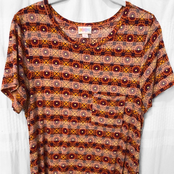 LuLaRoe Carly Style Colorful Geometric High Low Swing T-Shirt Dress women's S - Picture 3 of 5